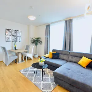 Apartament Skyscraper-feeling With Parking Nearby, Wiedeń