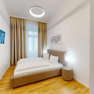 Alon Homes - Premium Center Vienne