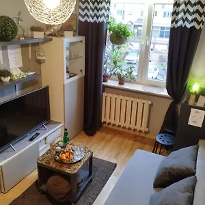 Niewielki Dla Jednej Osoby Lub Pary. Kwatera prywatna Warszawa