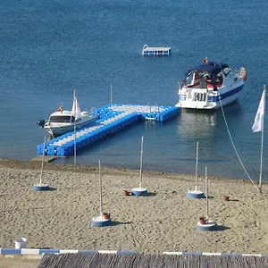 https://bells-motel.aegeanhotels.net