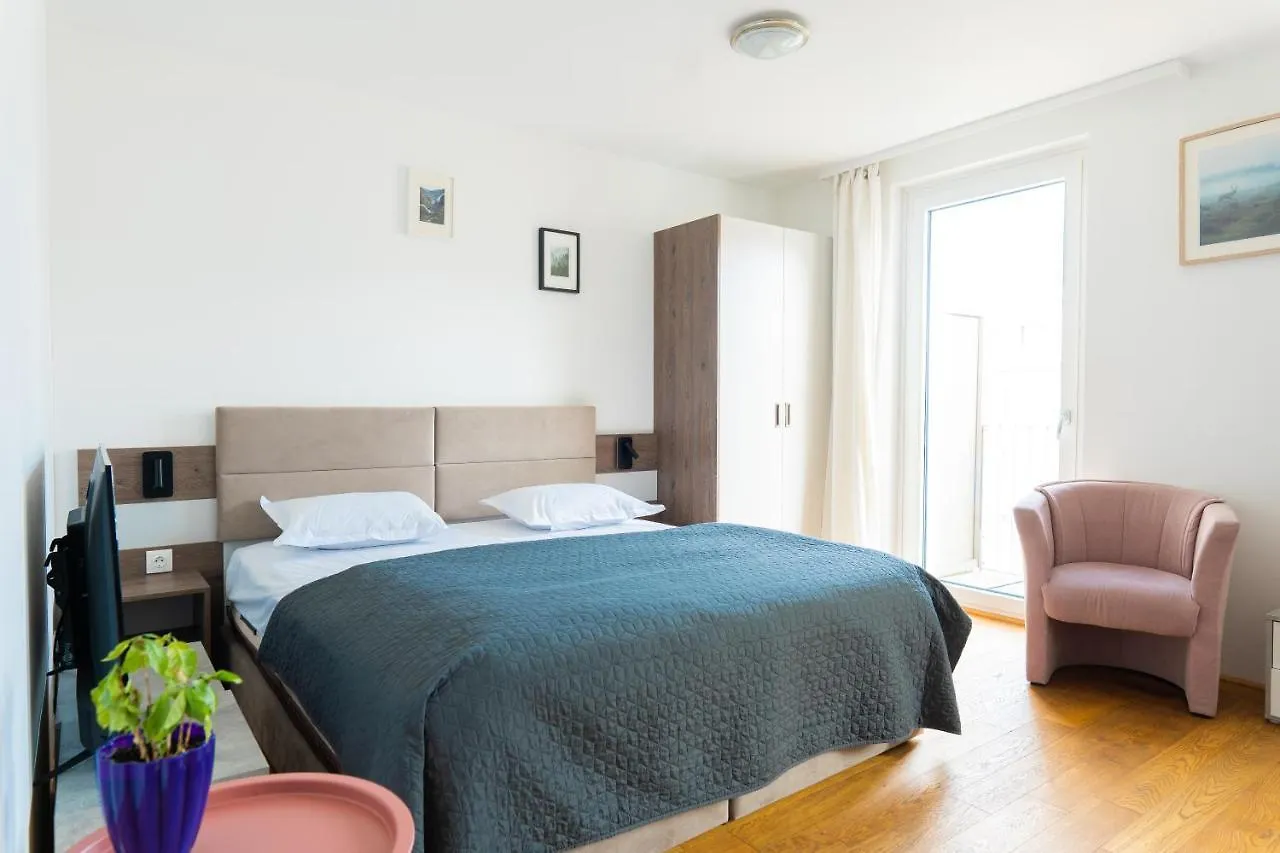 Apartamento Hotel Triester Viena