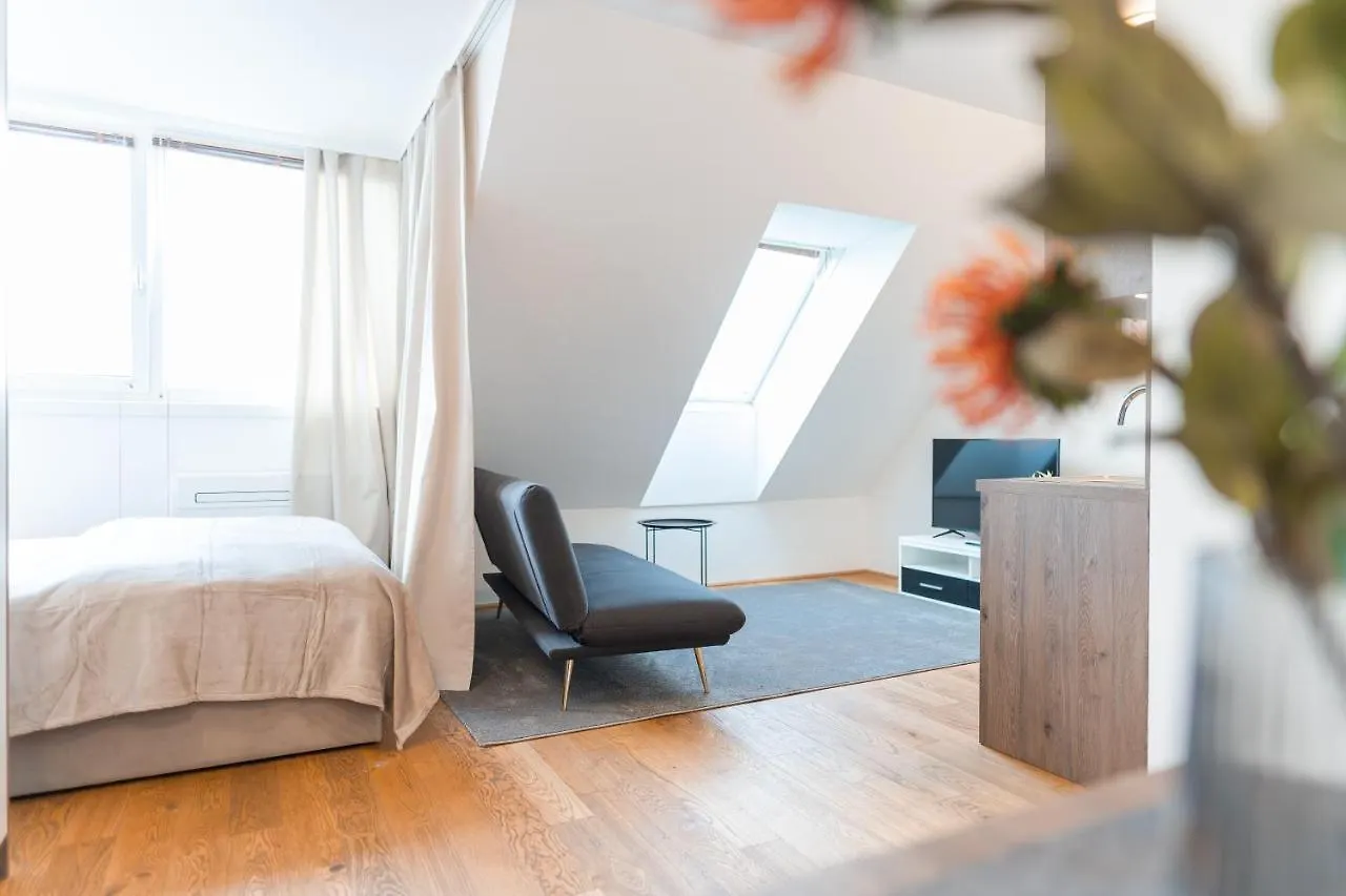 Hotel Triester Viena 0*,  Áustria