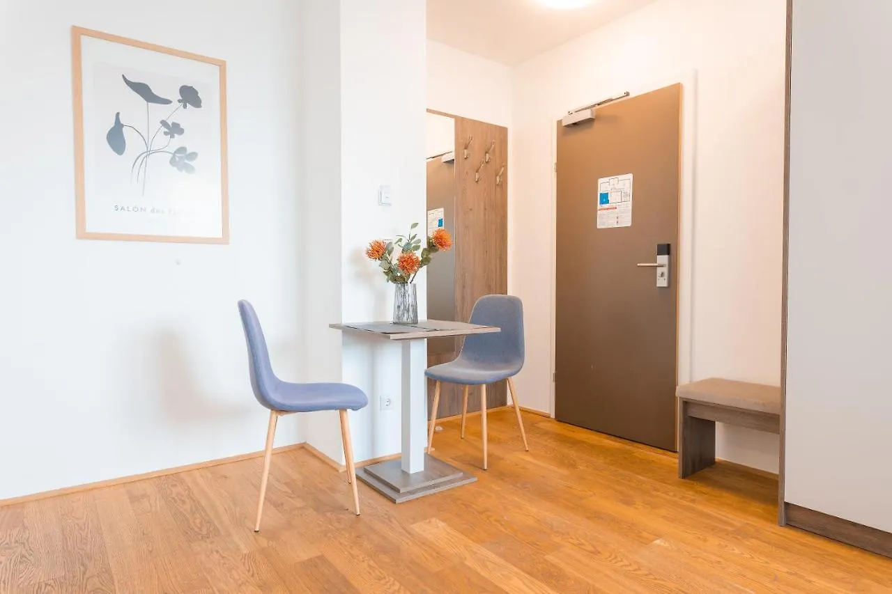 Hotel Triester Viena 0*,  Áustria